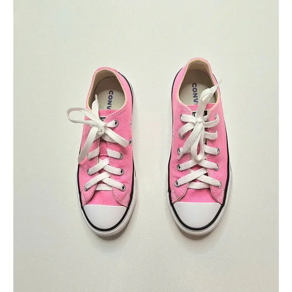 Converse Chuck Taylor All Star Low Top Pink Sneakers Womens Size 3 / Youth 1